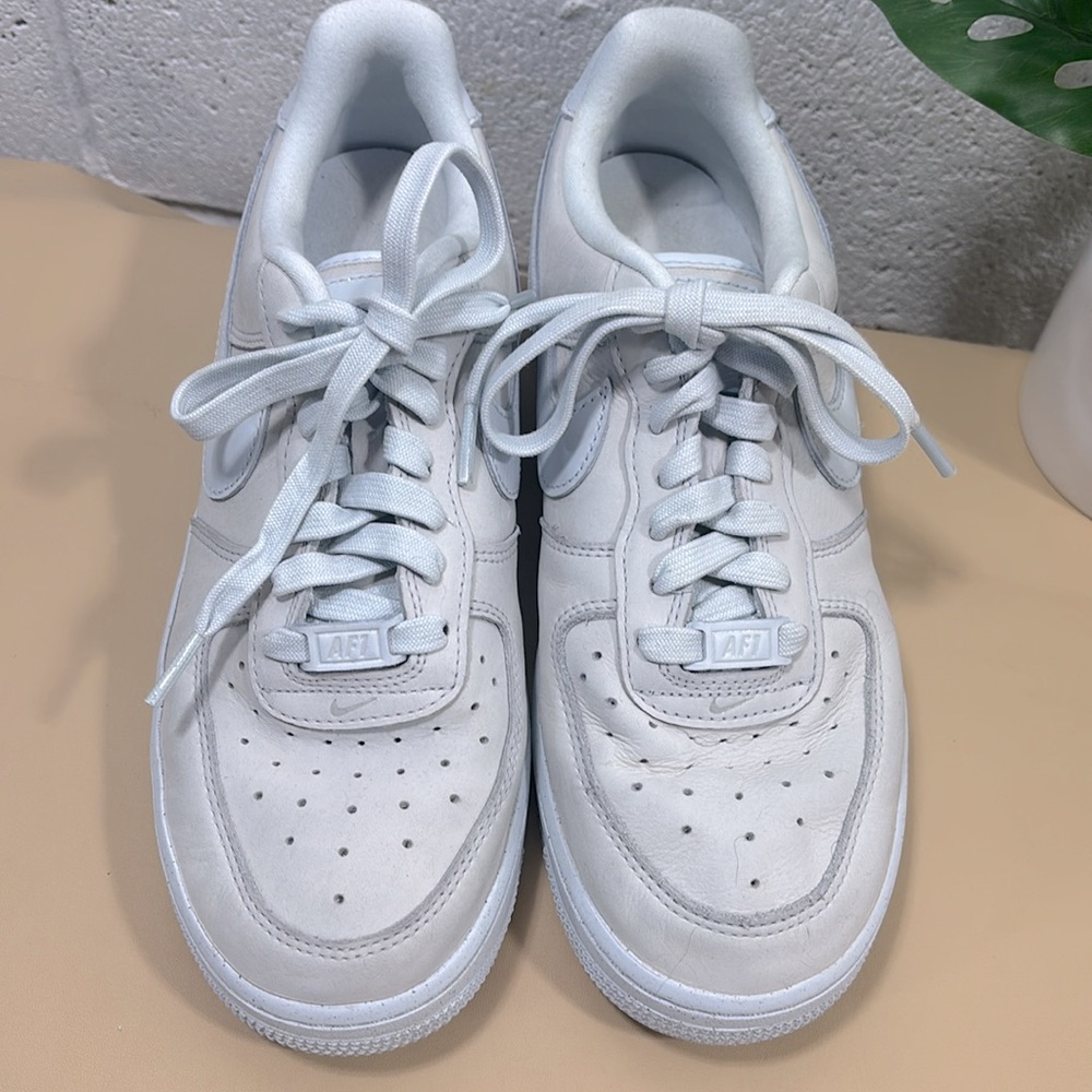 Nike White Women's Athletic Shoes